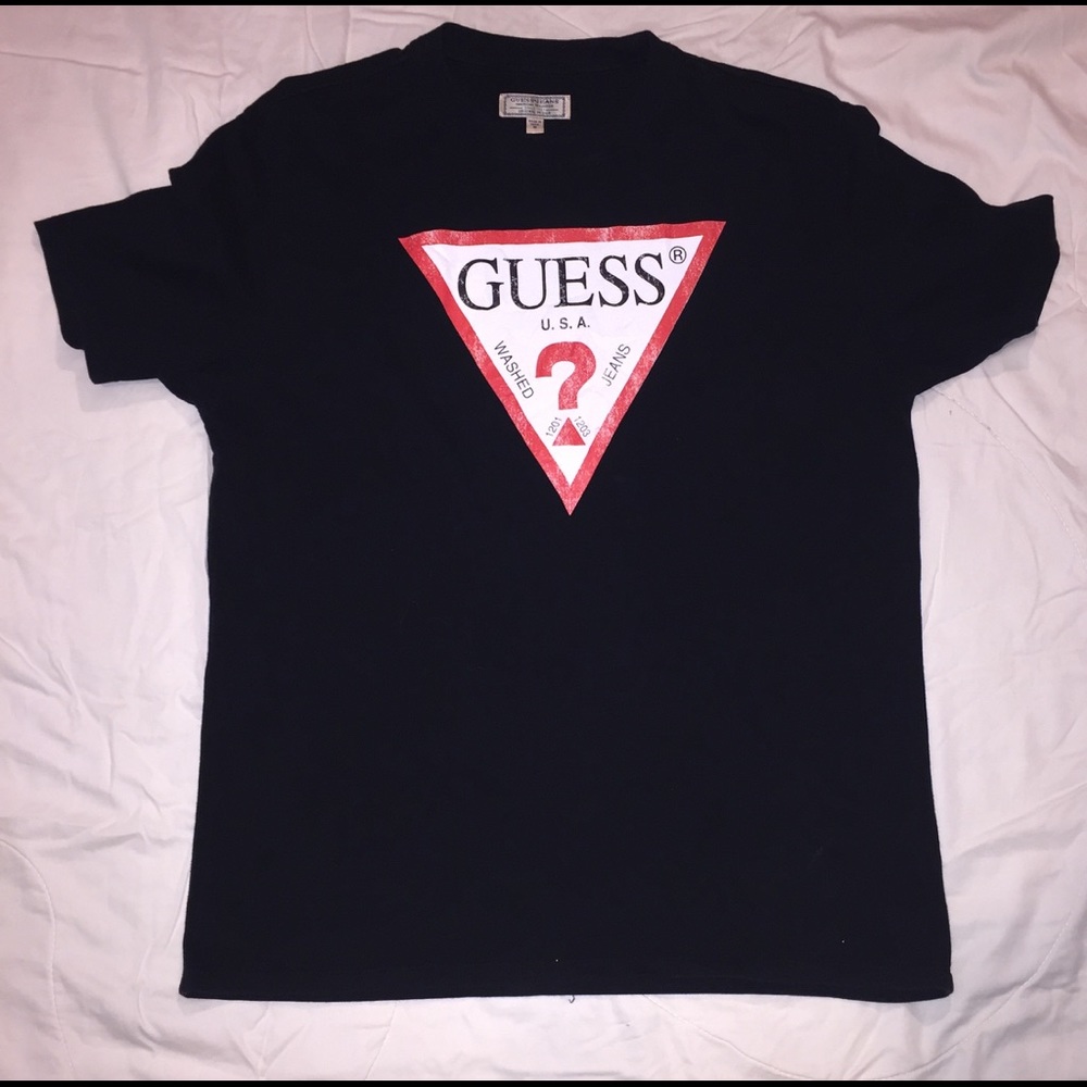 Guess tee